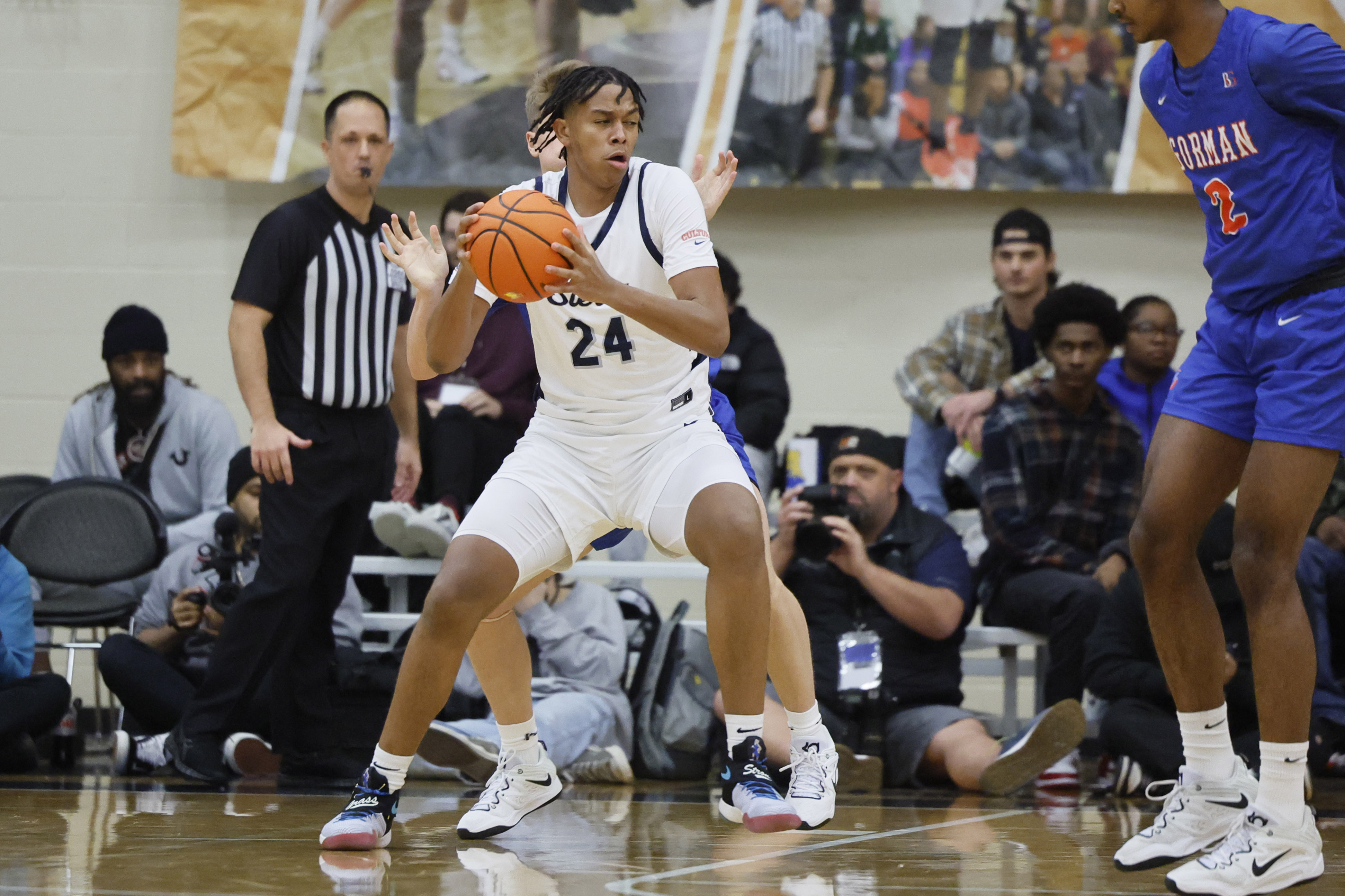 Sierra Canyon Bishop Gorman Les Schwab Invitational Soobum Im 59